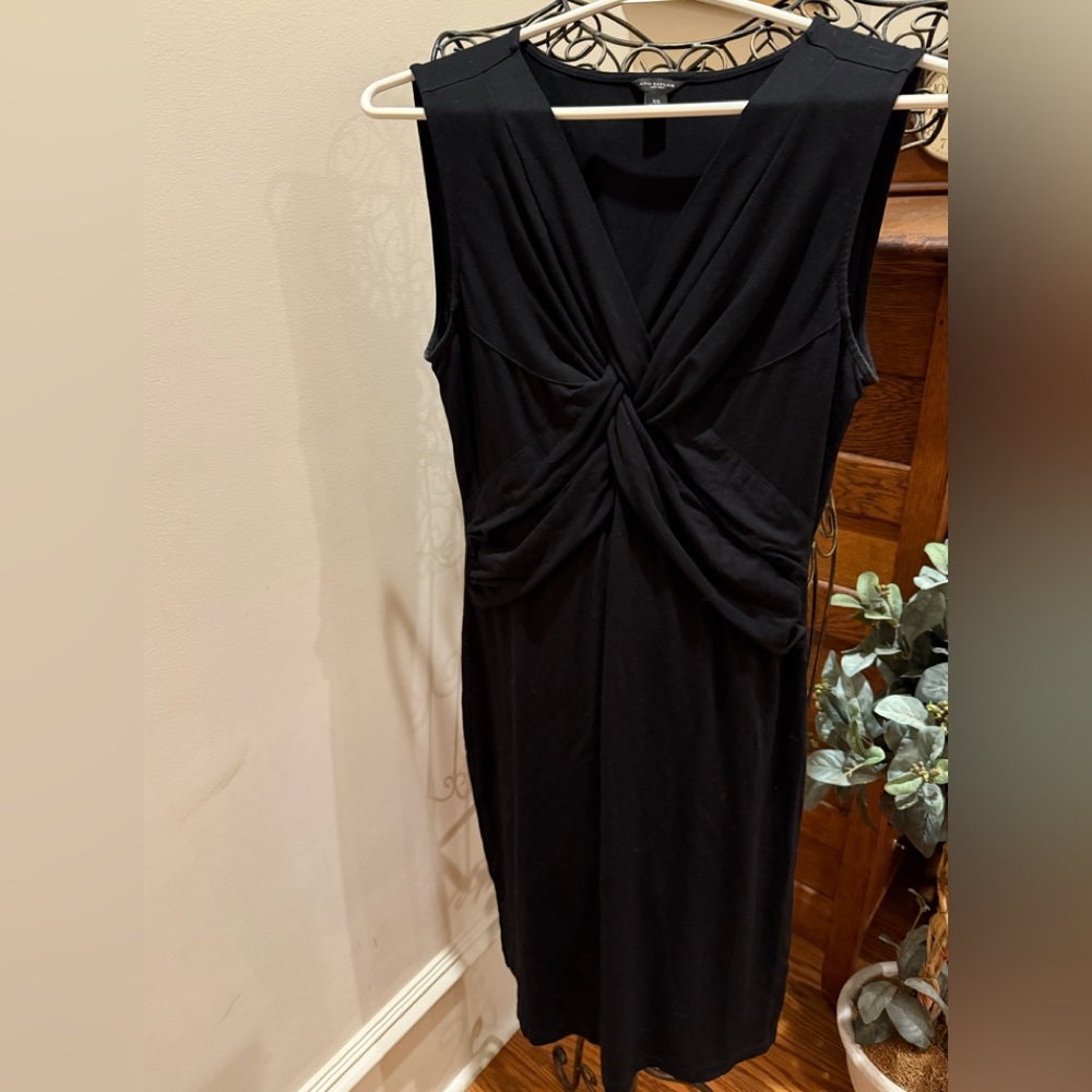 Ann Taylor Chic Black Midi Dress